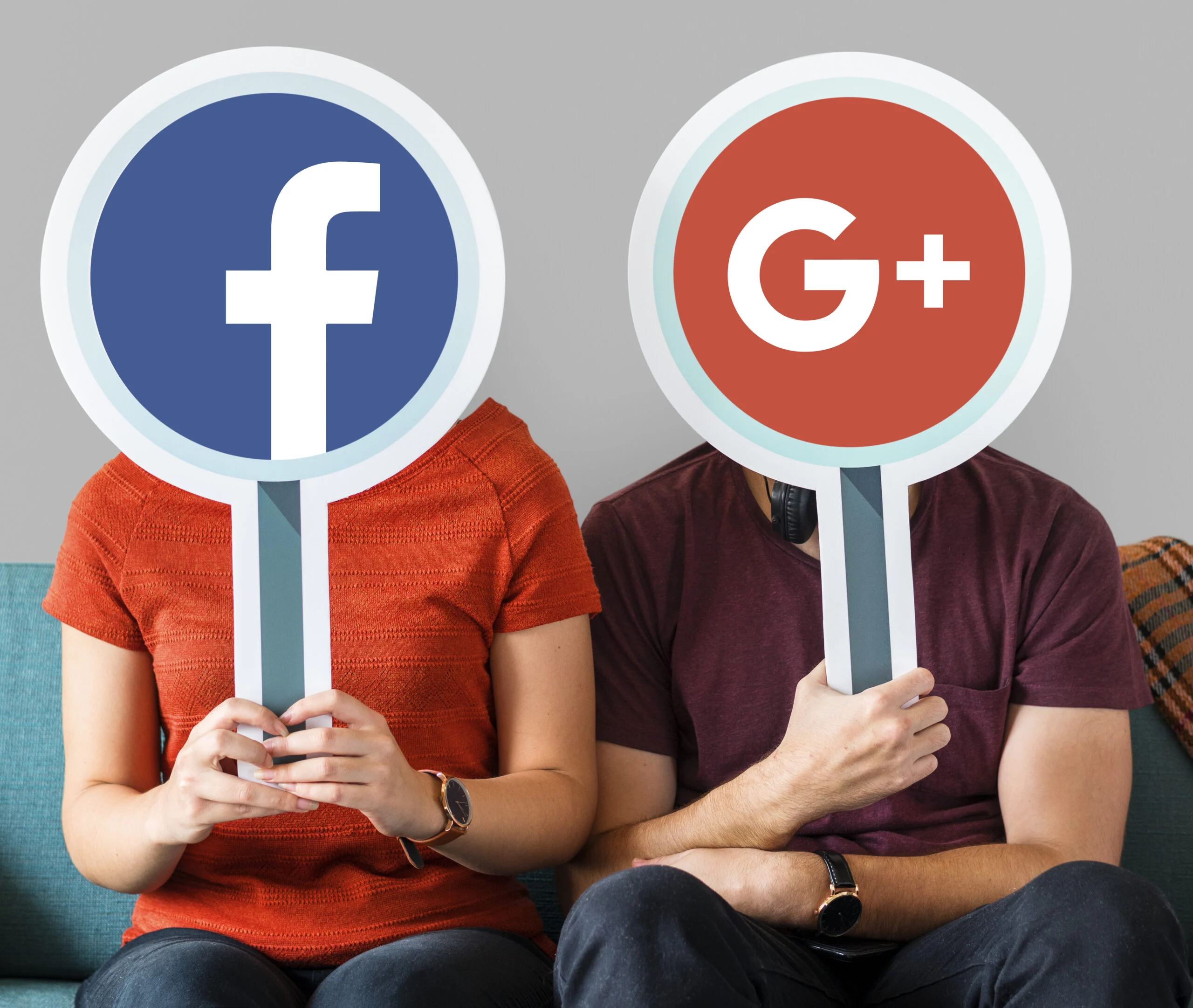 znaki facebook i google